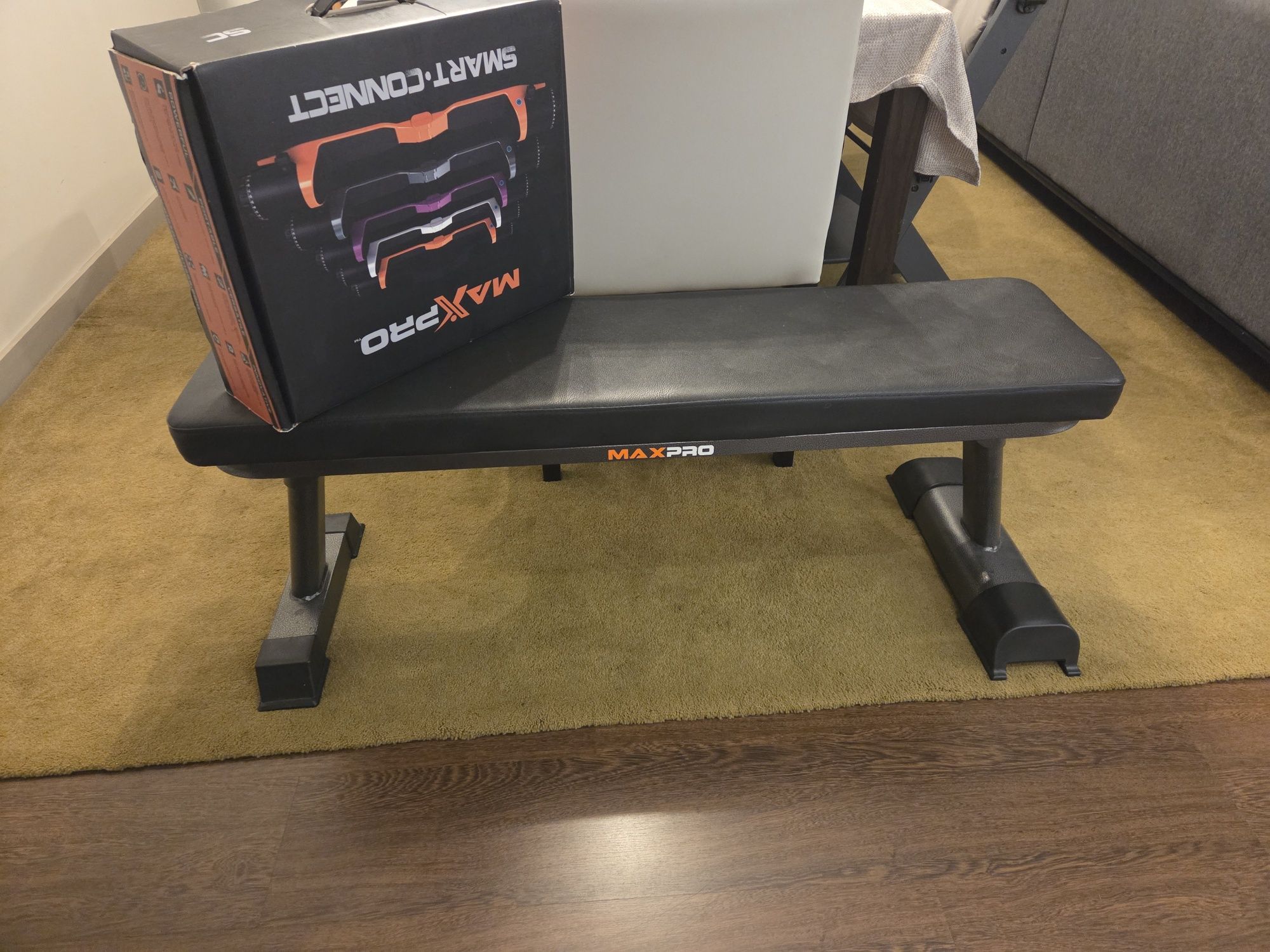 Vendo Max Pro Gym usado com banco original