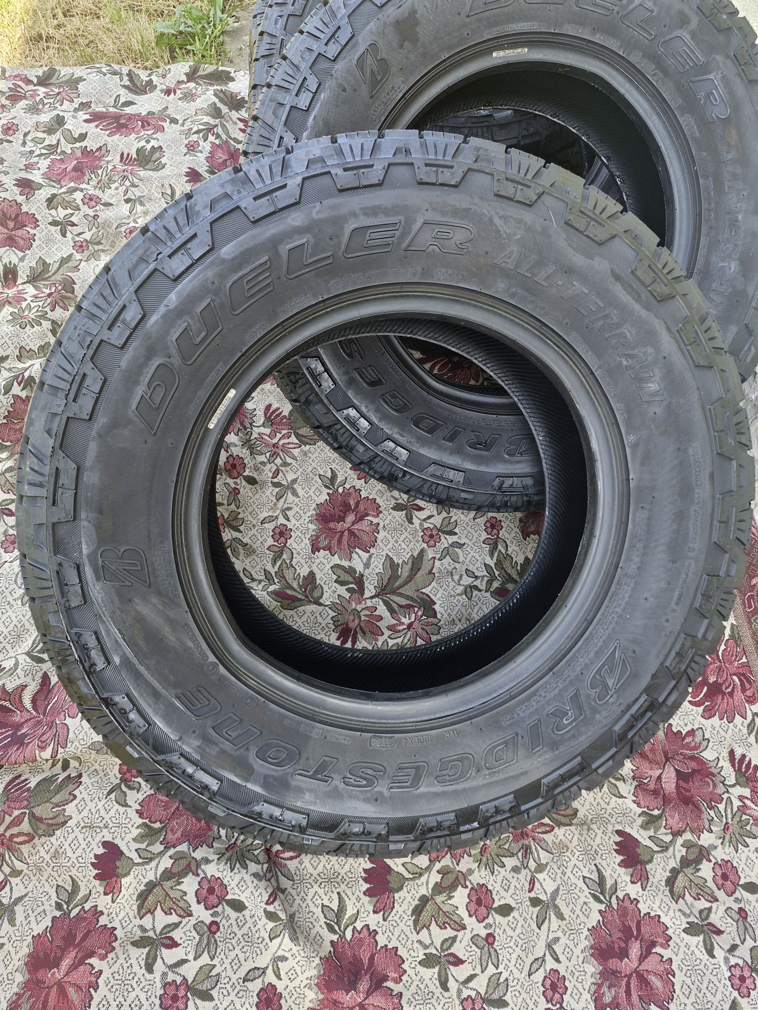 Шини 245/70R16 Bridgestone