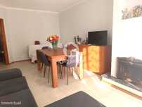 Apartamento T2 em Arcozelo