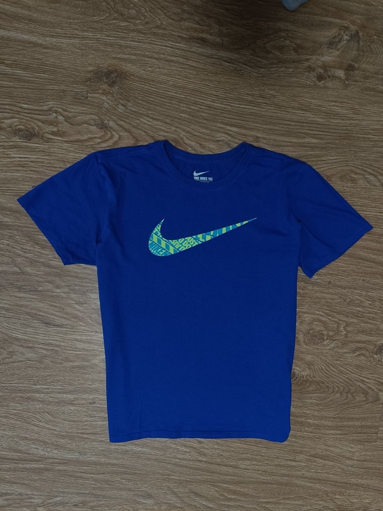 Футболка Nike big logo