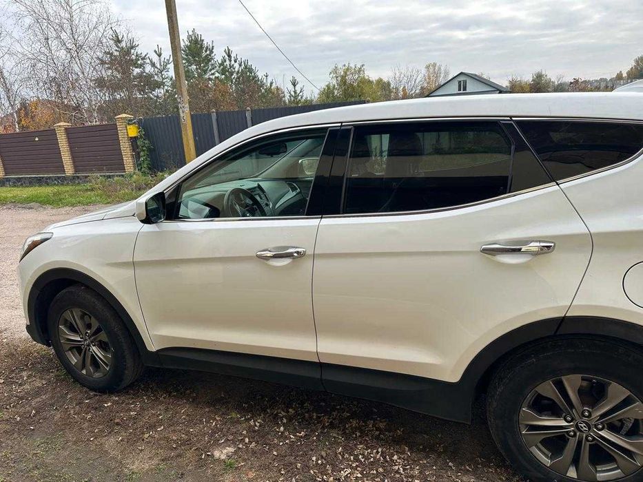 Продам Hyundai Santa FE 2014