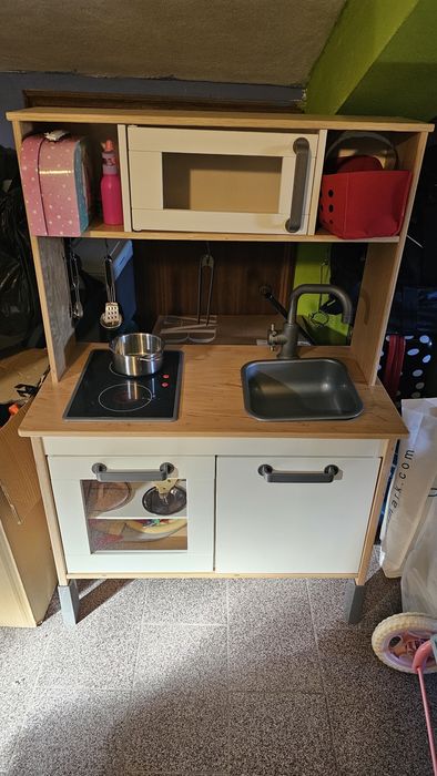 Cozinha do ikea em madeira