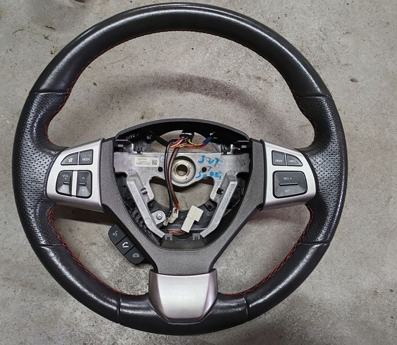 Kierownica skórzana sport Suzuki Swift MK7 10-14