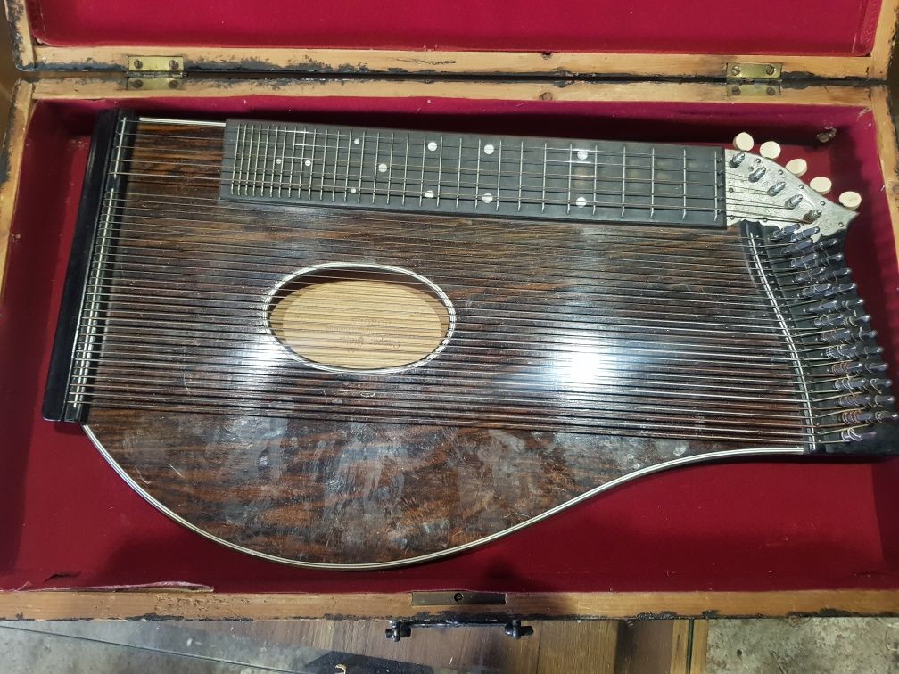 cytra instrument muzyczny (harfa,  gitara)