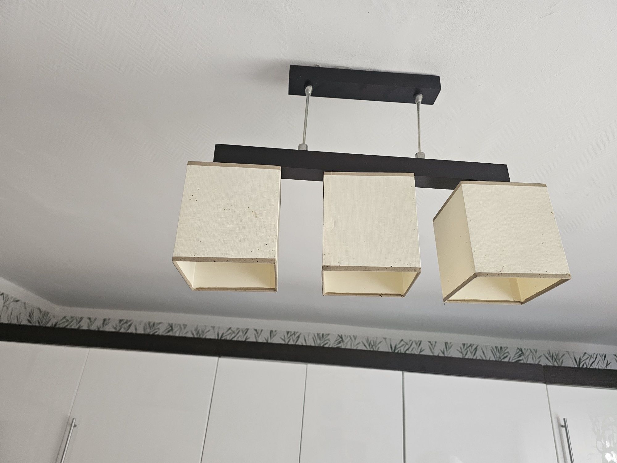 Sprzedam lampę sufitowa