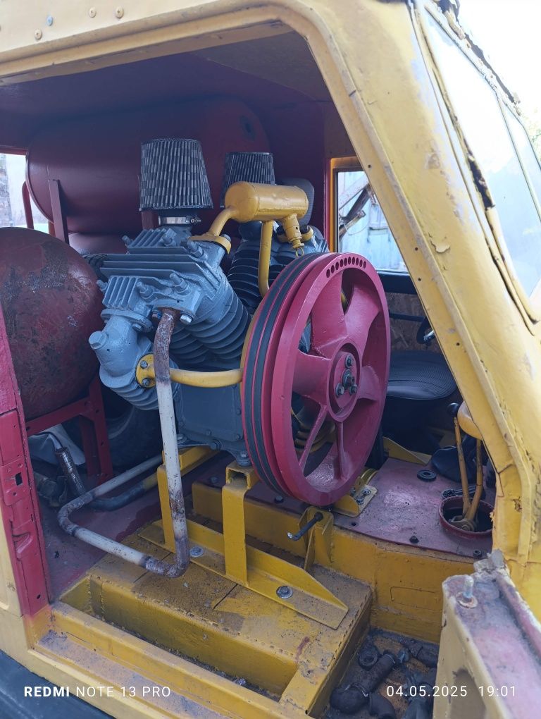 Продам газ 69 з компресорним обладнанням.