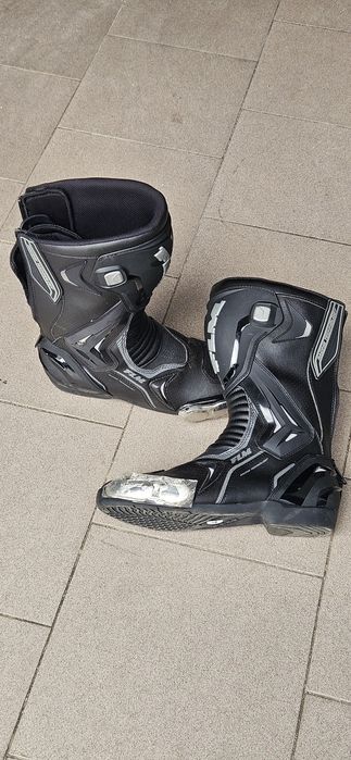 3 TIPOS de BOTAS de MOTO NOVAS - ver fotos