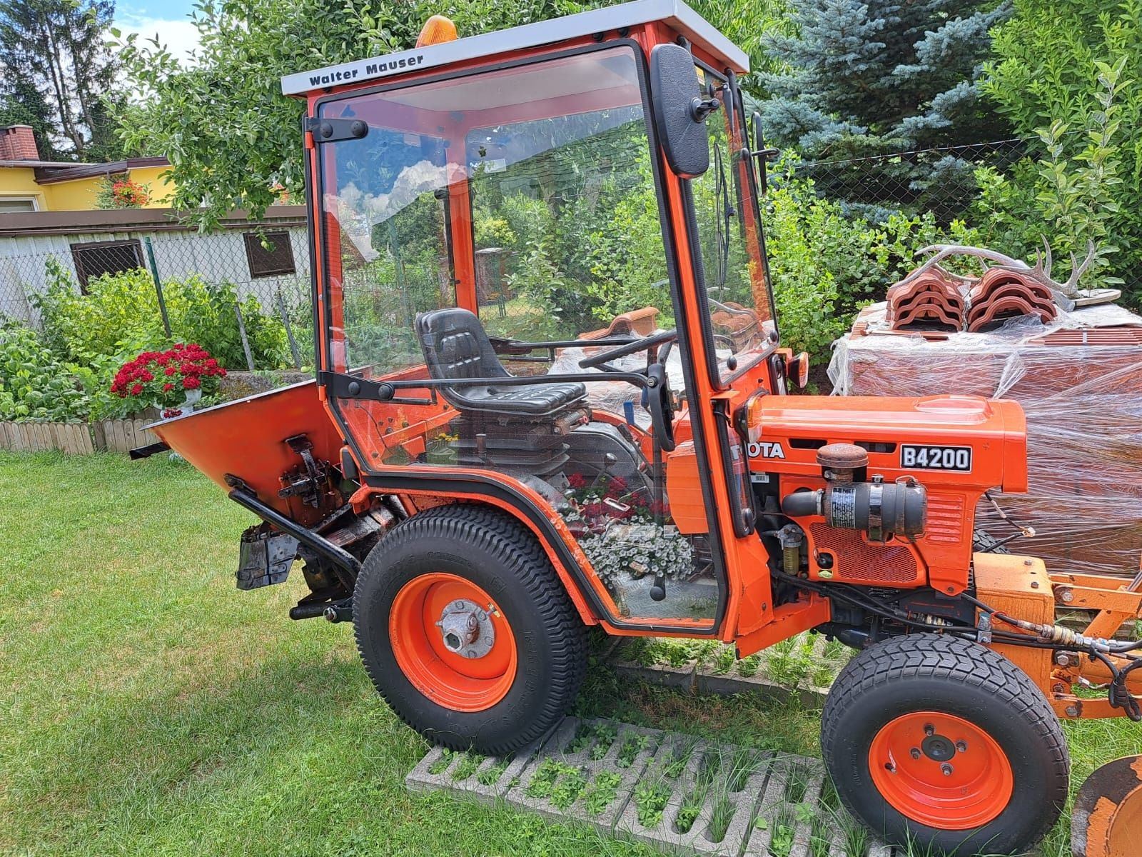 Mini traktorek Kubota