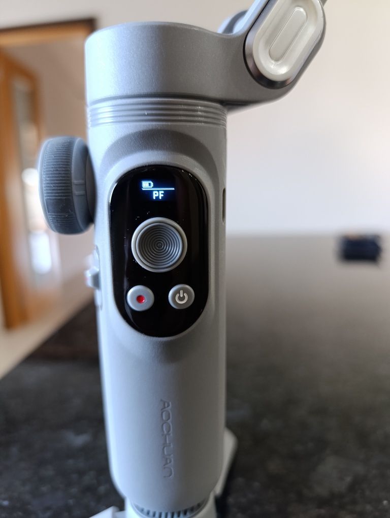 Estabilizador de imagem (Gimbal) Aochuan Smart X Pro