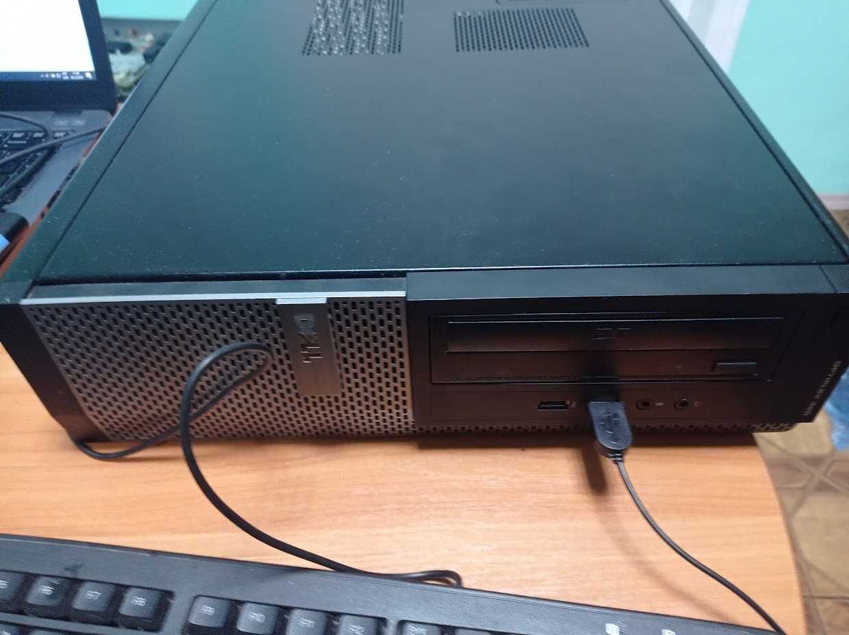 Системний блок DELL OptiPlex 390