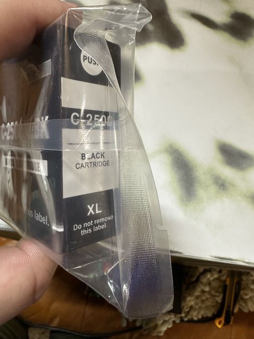 Чорнильний картридж Canon PGI-2500XLBK з високою ємністю