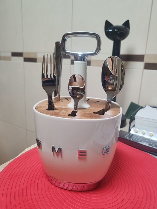 Faqueiro SMEG - Novo