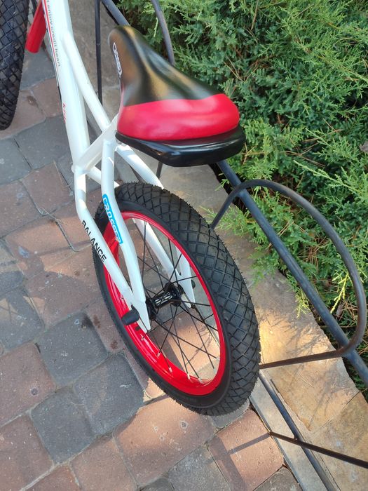 Продам дитячий велобіг