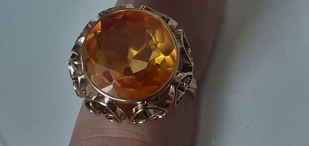 Stary złoty pierścionek PRL
