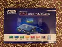 Petite 2-port USB KVM Switch