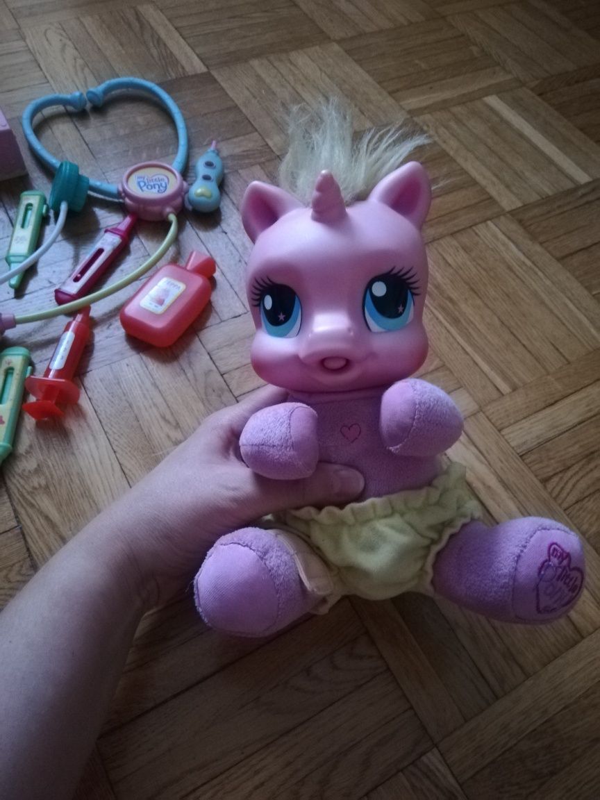 Hazbro My Little Pony chory jednorożec/kucyk Różyczka