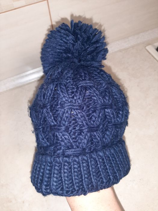 Шапка в'язана дитяча