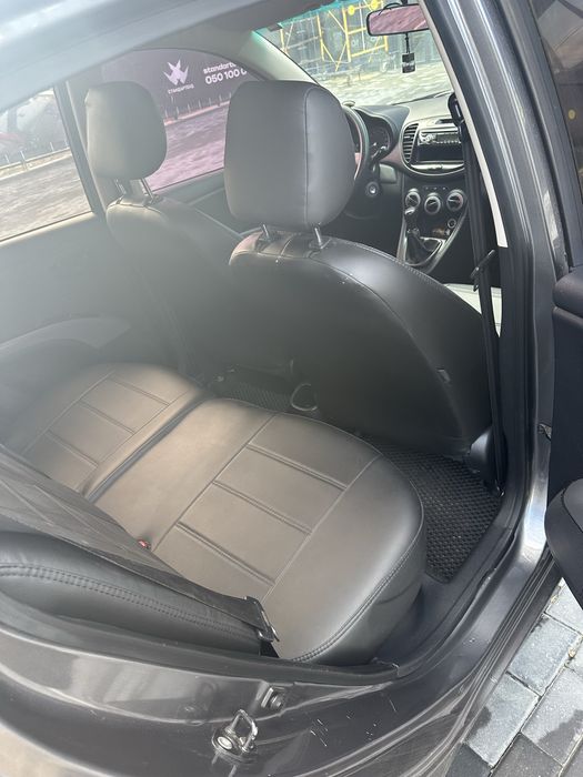 Hyundai i10 2013 рік