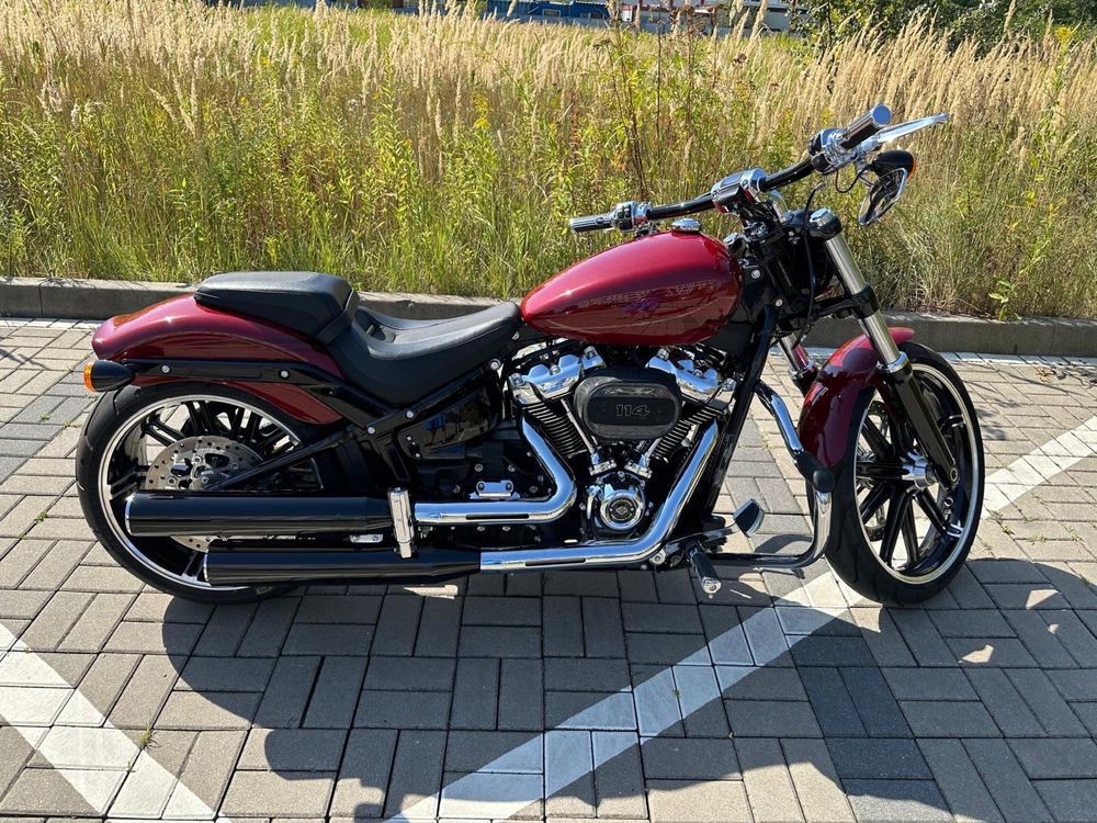 Harley - Davidson Softail Breakout