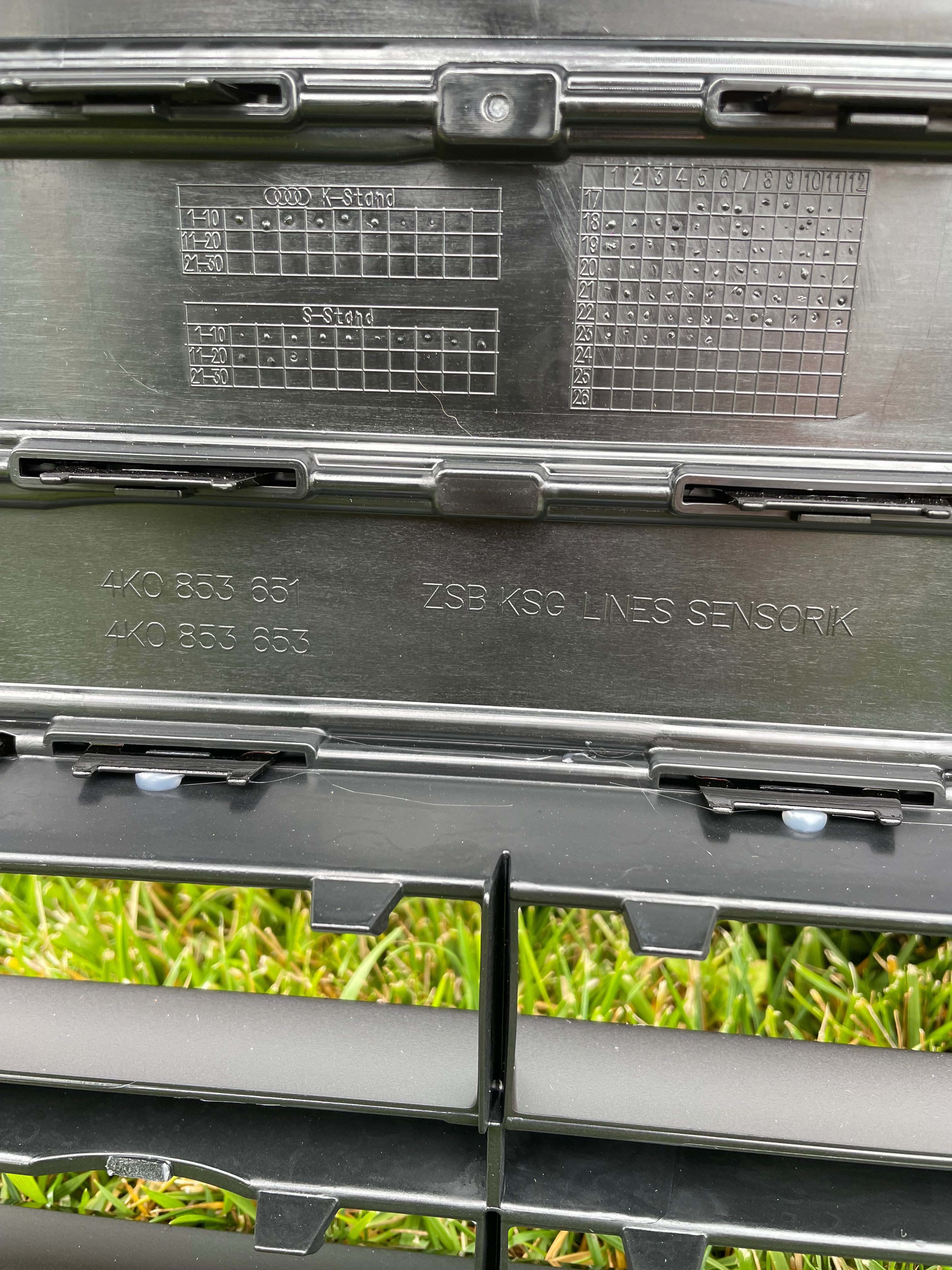 Grill Audi A6 C8