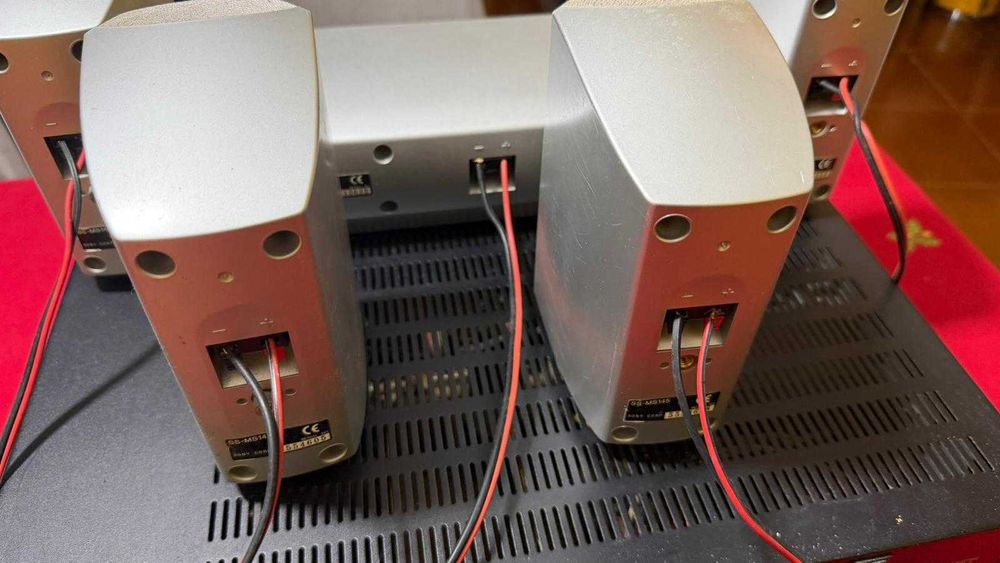 Sistema Hi-Fi 5.1 – Amp. Sherwood RV-5090RDS + Colunas Sony