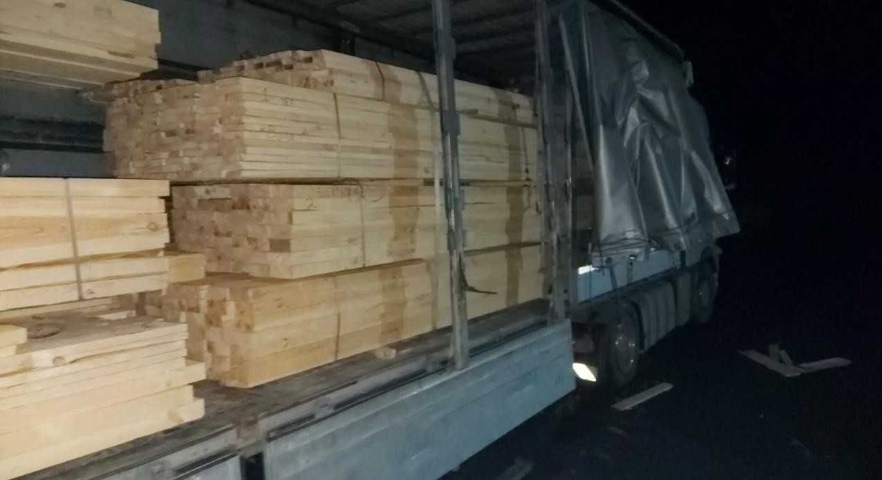Пиломатеріали різних видів та сортів з доставкою