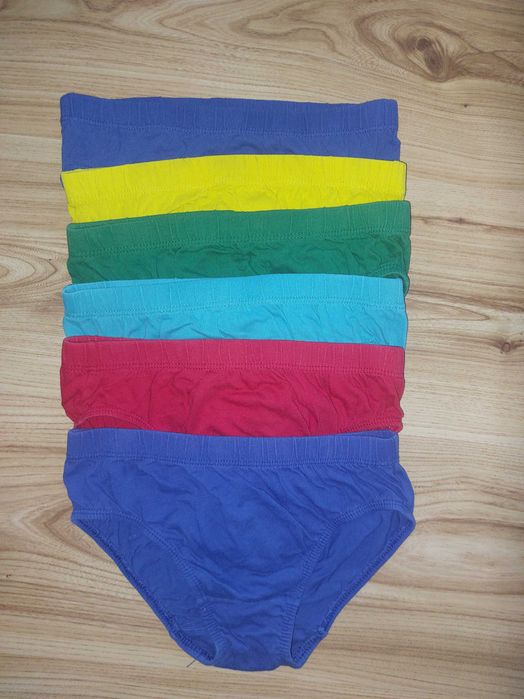 Majtki dla chłopca  122-128  George