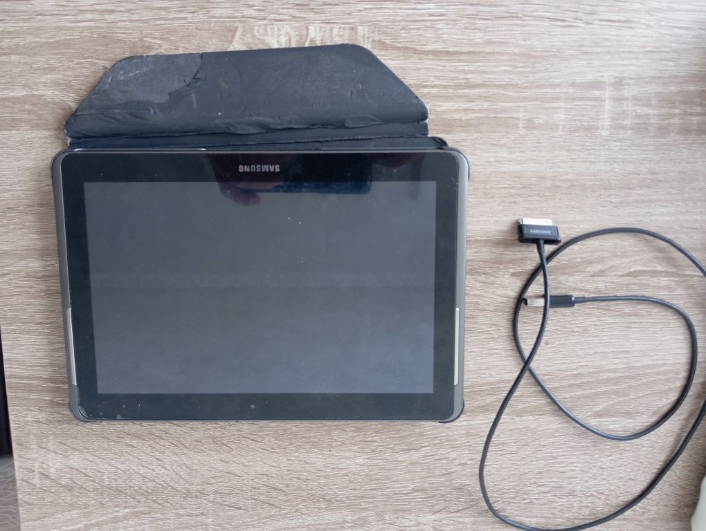 Планшет Samsung Galaxy Tab 2 10.1 (GT-P5100)