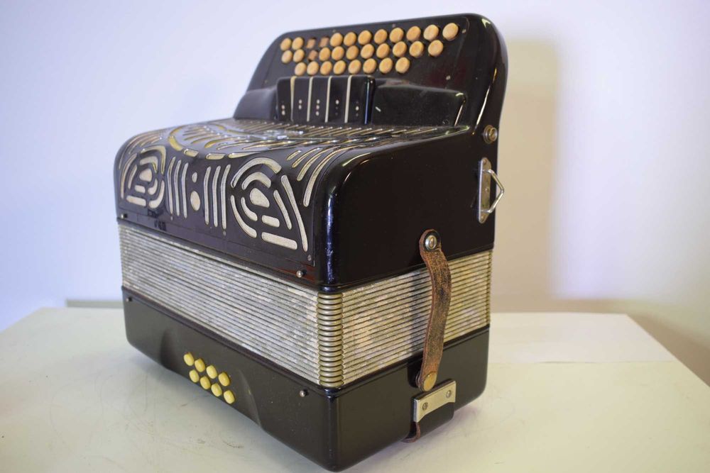 Concertina Tell 3 Voz Tonalidade.Do  3 N  10