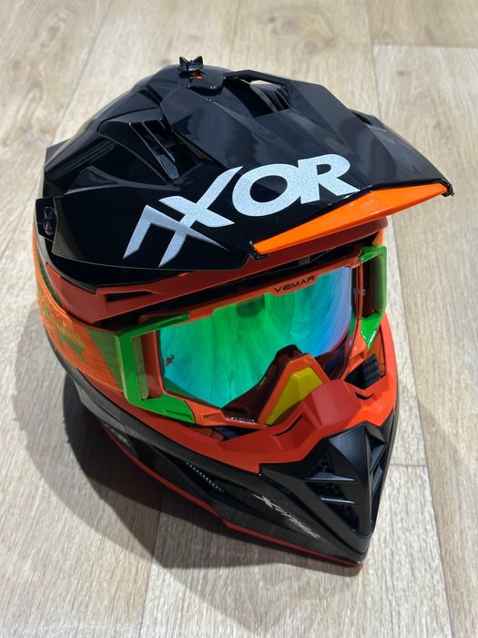 Комплект мотэкипировки для Эндуро (Шлем, Очки, Перчатки, Костюм и др.)