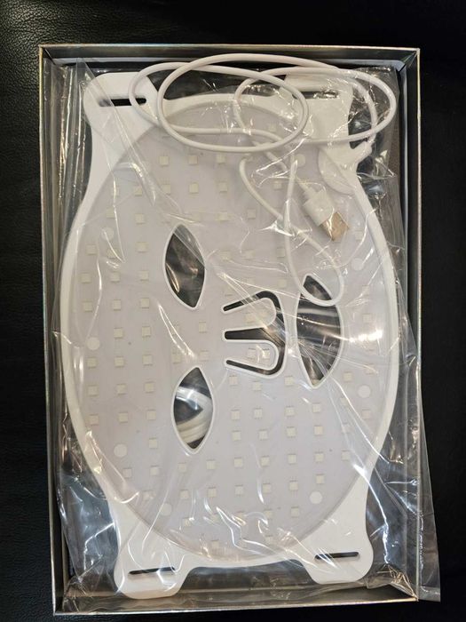 Silikonowa maska led-terapia