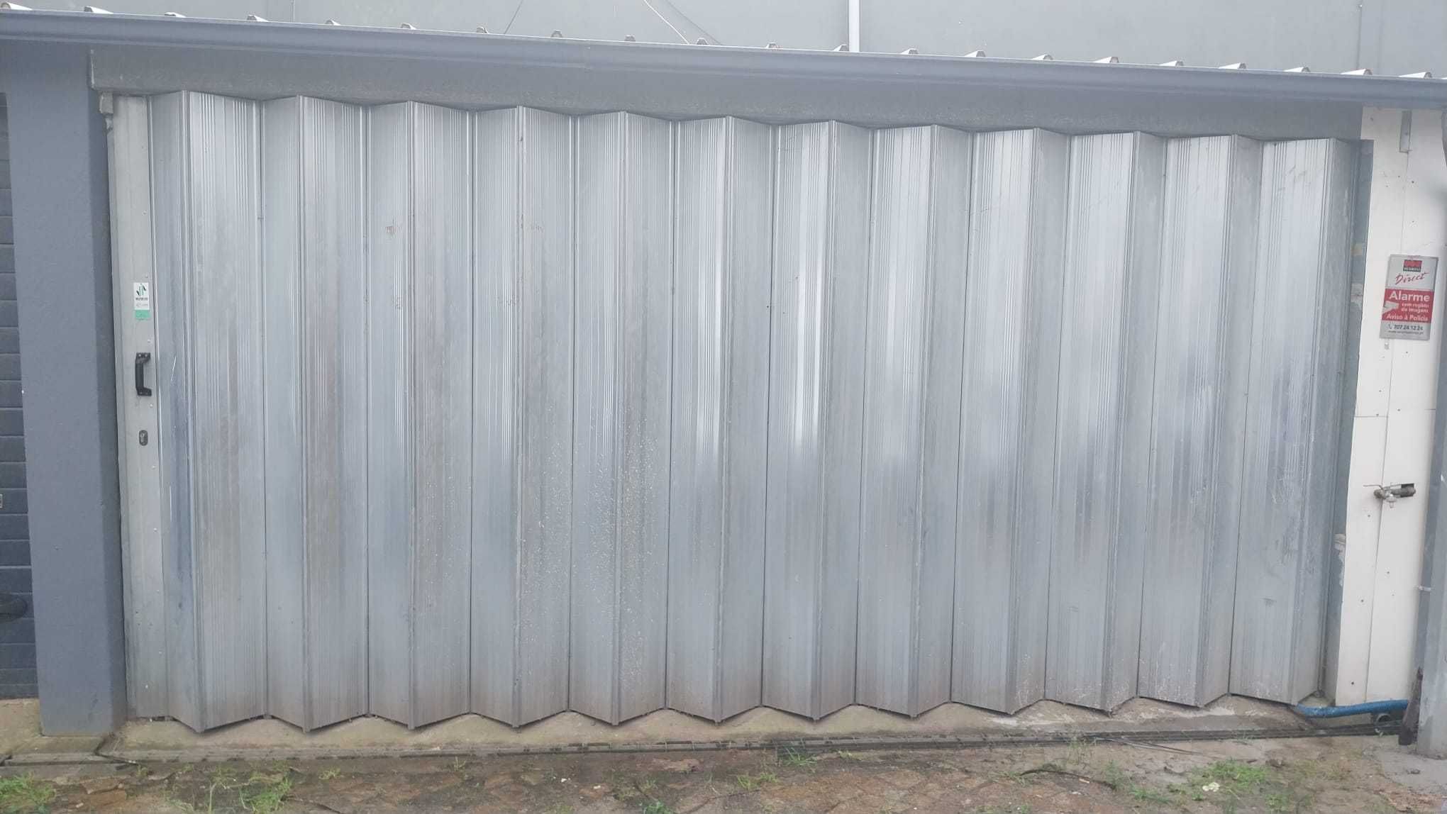 Armazém 80 m2 (ou 40m2x2)