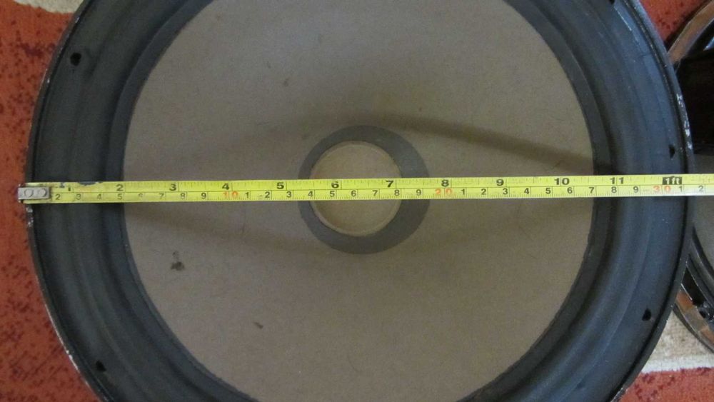 Динаміки НЧ 12" 80вт югославське виробництво.