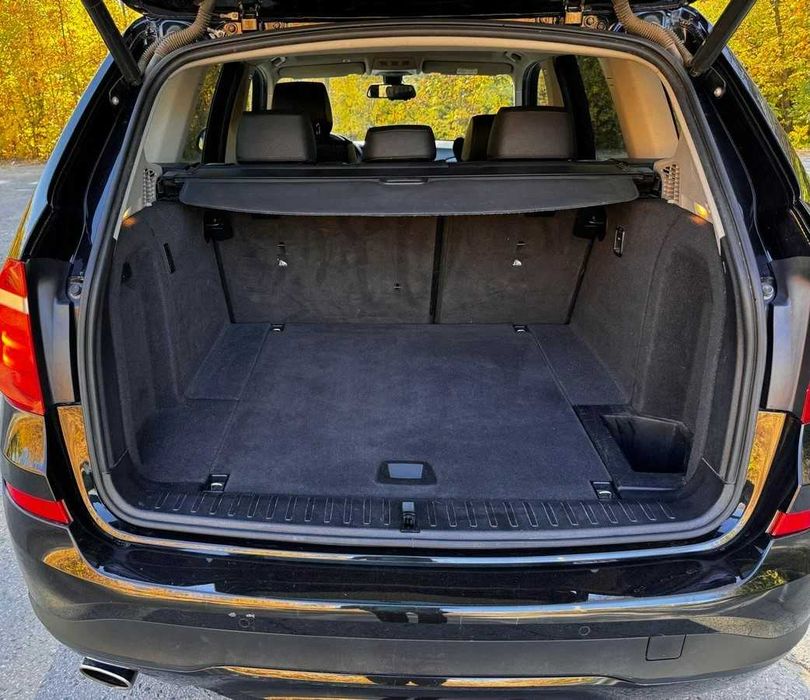 BMW X3 F25 2017 рік