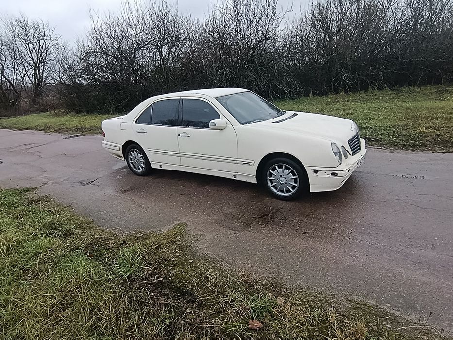 Продам Mercedes Benz w210 E230
