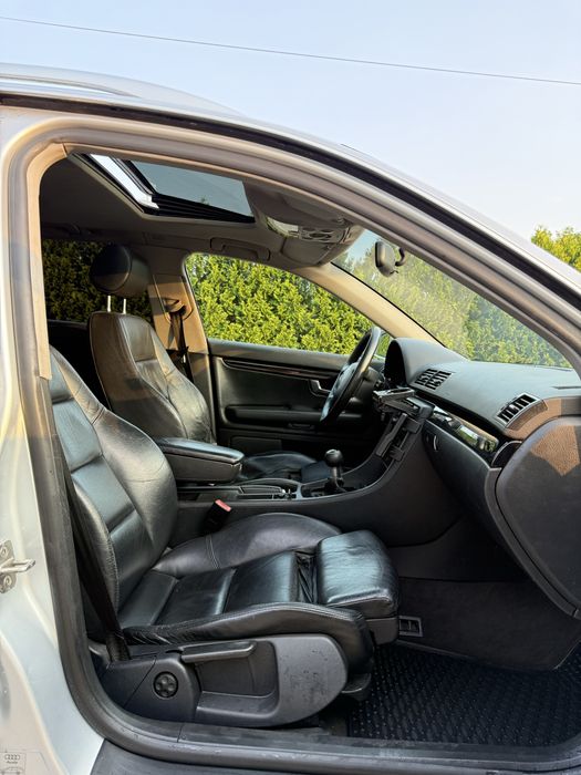Audi A4 b6 Kombi Quattro S-line 4x4 2.5 tdi 200+ Manual