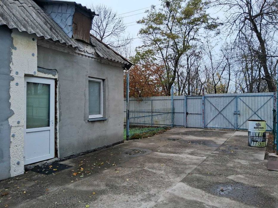 Продам будинок у Дніпрі .