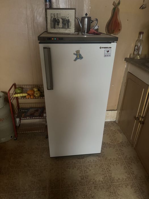 Moveis a venda apsrtir fe 5€ retirar no local