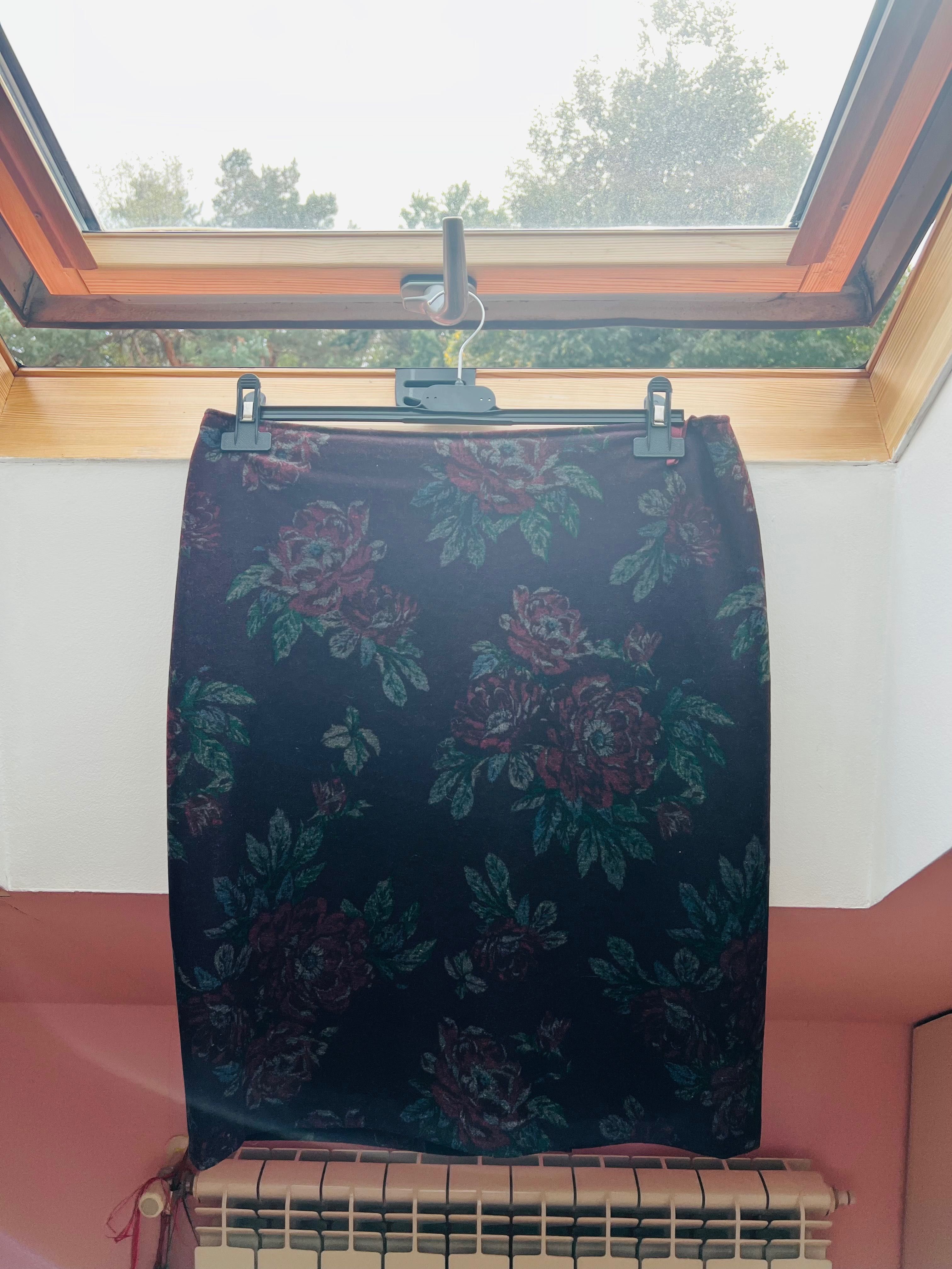 Spódnica w kwiatki rozmiar 42/XL Sigma