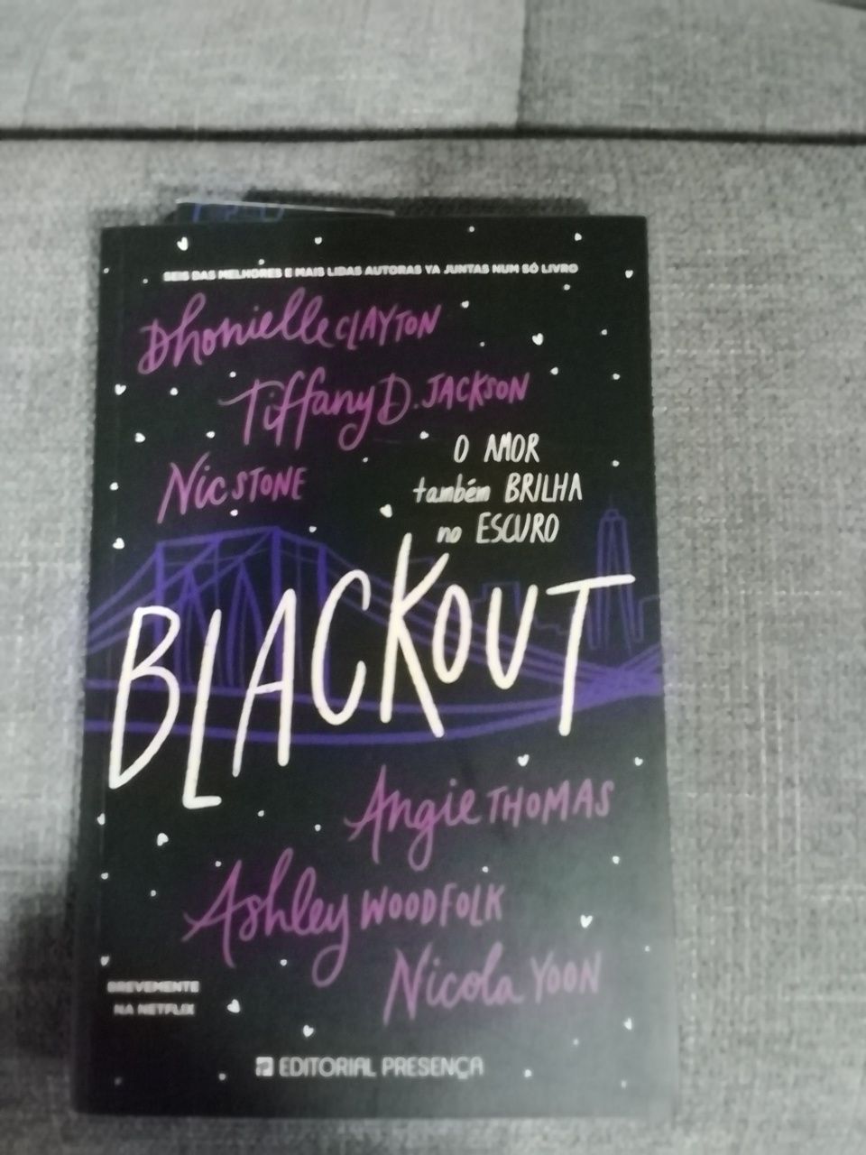 BLACKOUT Livros, literatura