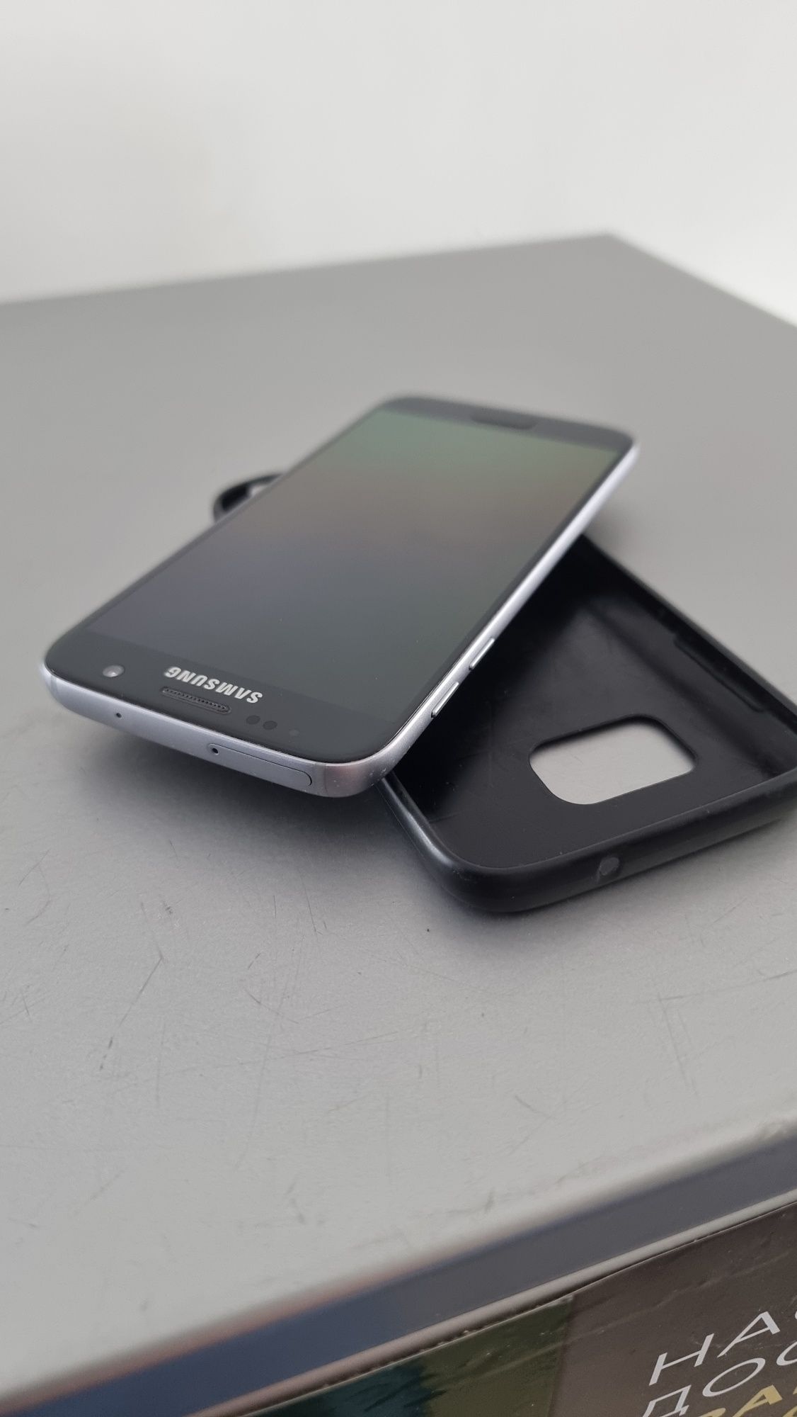 Samsung s7  4/32 NFC