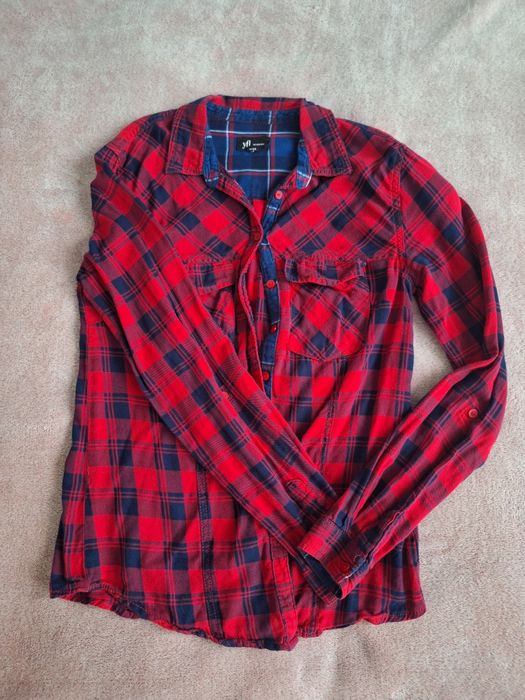 Koszula damska w kratę z długim rękawem