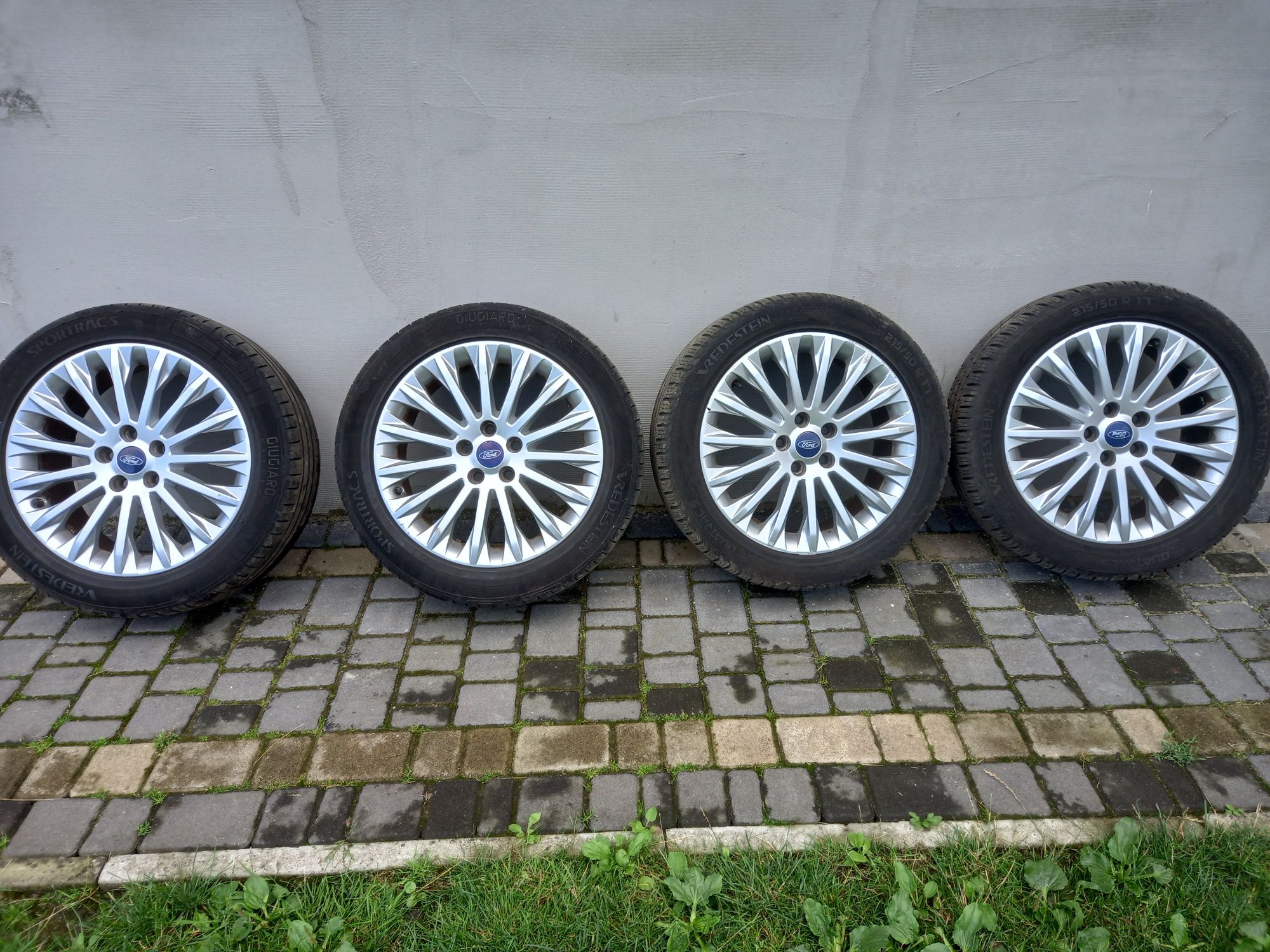 Продам комплект оригінальних дисків Ford 5/108 R17