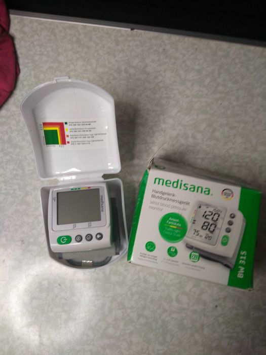 Ciśnieniomierz na nadgarstek Medisana