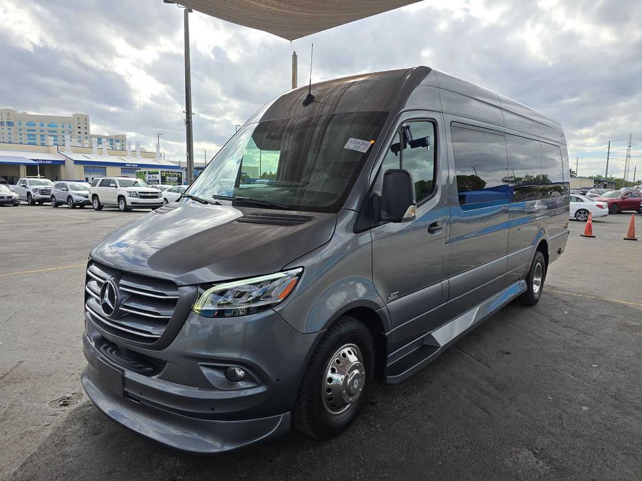 2023 Mercedes-Benz Sprinter 3500XD Cargo Van DRW