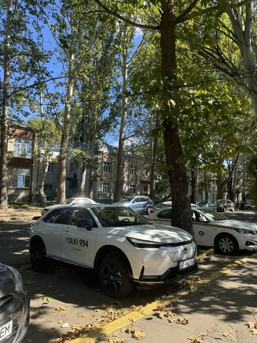 Оренда електричного авто для таксі