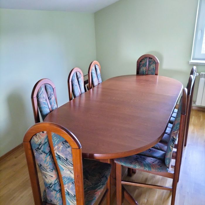 Zestaw stół rozkładany + 8 krzeseł