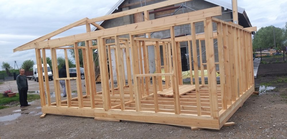 Domek drewniany 35m3 konstrukcja  2szt