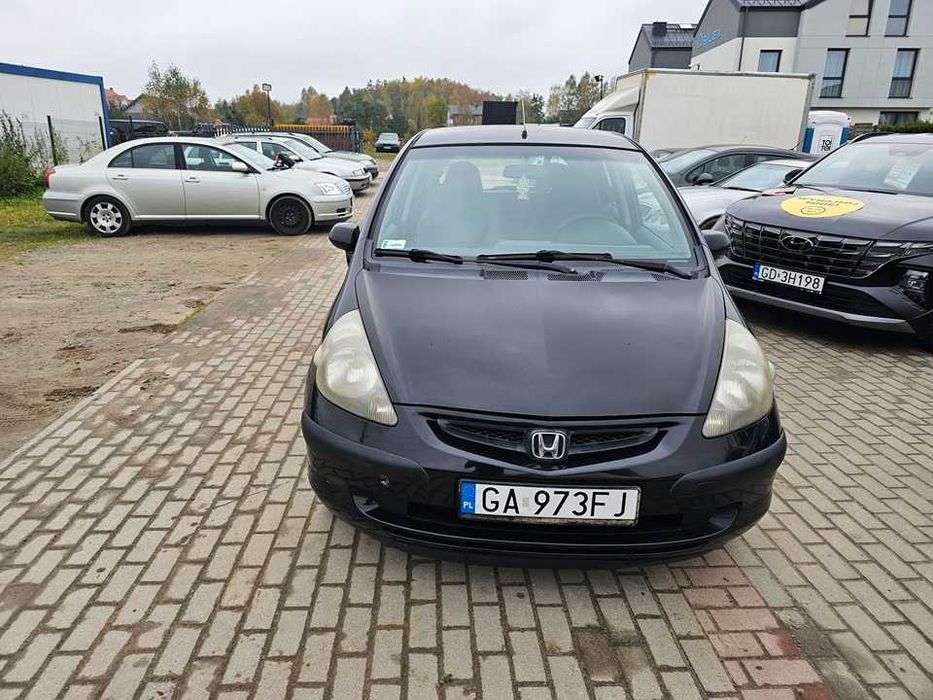 Honda Jazz 2003r/1.3benzyna/83KM/opłaty aktualna/klimatyzacja/5drzwi