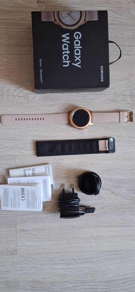Продам годинник Samsung Galaxy watch SM-R810gold